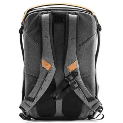 PEAK DESIGN EVERYDAY BACKPACK 30L Photo Backpack with company logo
