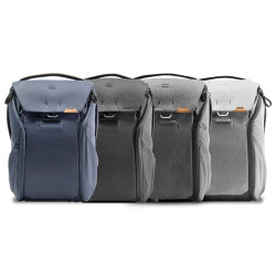 PEAK DESIGN EVERYDAY BACKPACK 30L Photo Backpack with company logo