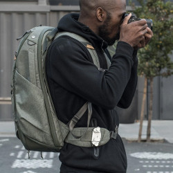 Plecak PEAK DESIGN TRAVEL BACKPACK 45L z logo firmy