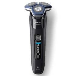 PHILIPS Series 7000 S7886 Electric Shaver with promotional print